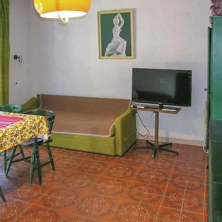 Two-bedroom Holiday In Balatonföldvár