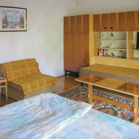 Feriehus Two-bedroom Holiday In Balatonföldvár